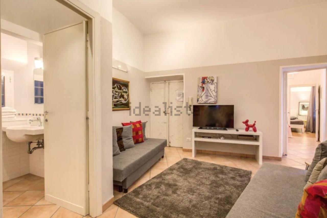 Easy Life Campo De' Fiori Apartment Рим Екстериор снимка